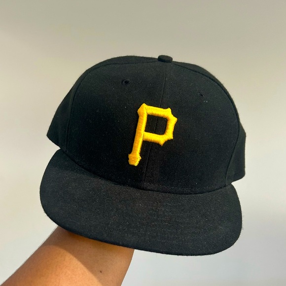 PITTSBURGH PIRATES BASEBALL CAP ! - Picture 1 of 1